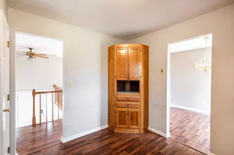 647 Regent, Cincinnati, OH 45245 photo 14