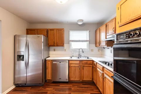647 Regent, Cincinnati, OH 45245 photo 16