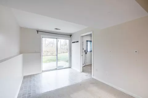647 Regent, Cincinnati, OH 45245 photo 30
