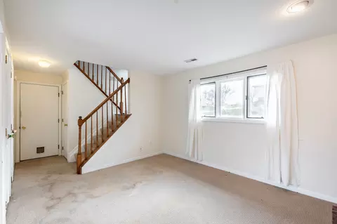 647 Regent, Cincinnati, OH 45245 photo 29