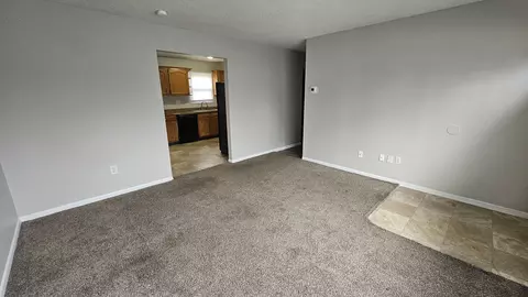 3360 Deshler, Cincinnati, OH 45251 photo 9