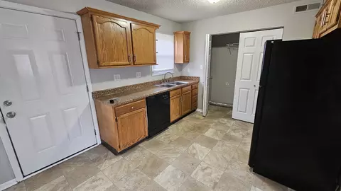 3360 Deshler, Cincinnati, OH 45251 photo 13
