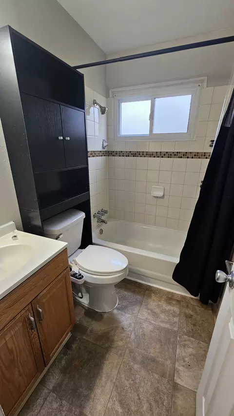 3360 Deshler, Cincinnati, OH 45251 photo 3