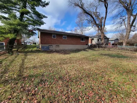 Exterior - 109 Junedale, Greenhills, OH 45218 photo 2 of 2