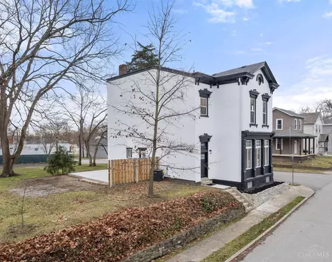 6601 Ledge St, Cincinnati, OH 45227 photo 5