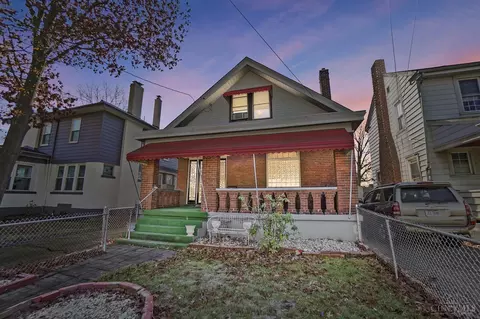 2943 Robertson, Cincinnati, OH 45209