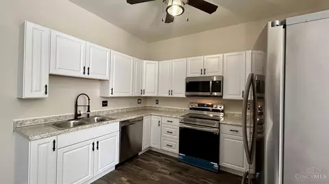751 Sedam, Cincinnati, OH 45204 photo 2