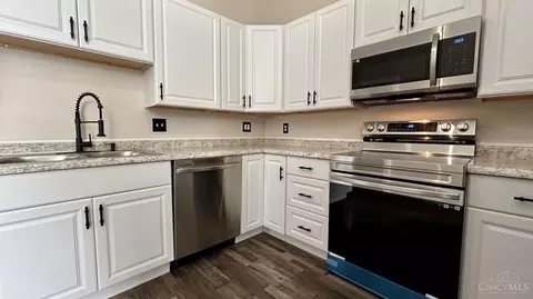 751 Sedam, Cincinnati, OH 45204 photo 16