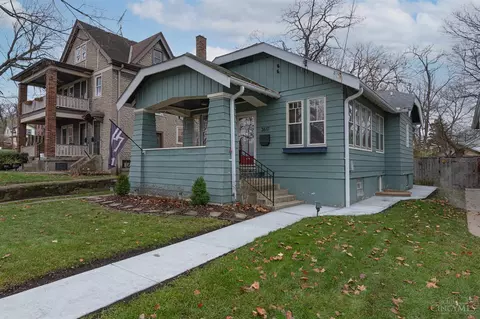 3617 Amberson, Cincinnati, OH 45208