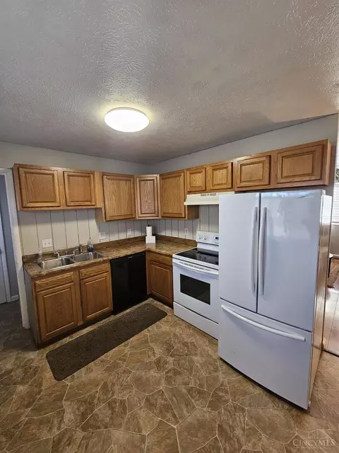 1706 Brightview, Cincinnati, OH 45231 photo 2