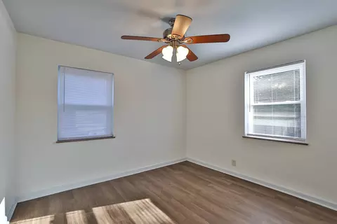 105 Charlotte, Cincinnati, OH 45215 photo 18