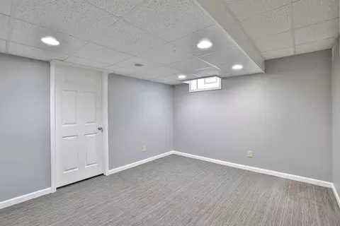 105 Charlotte, Cincinnati, OH 45215 photo 20