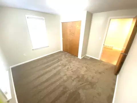 944 Phillips, Cincinnati, OH 45230 photo 7