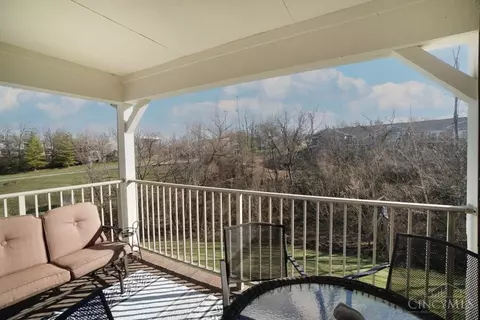 715 Castlegate #302, Cincinnati, OH 45231 photo 28