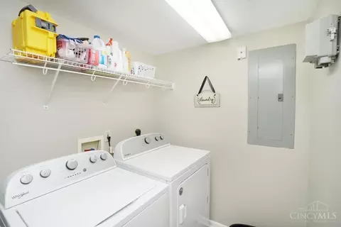 715 Castlegate #302, Cincinnati, OH 45231 photo 25