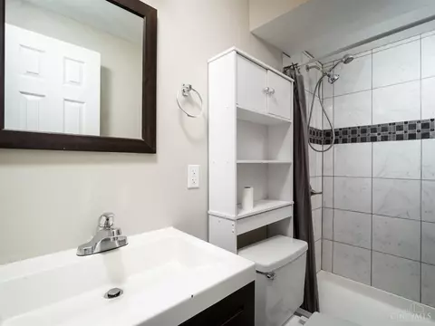 288 Riddle, Woodlawn, OH 45215 photo 21