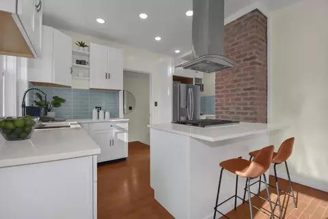 1099 Burns, Wyoming, OH 45215 photo 8