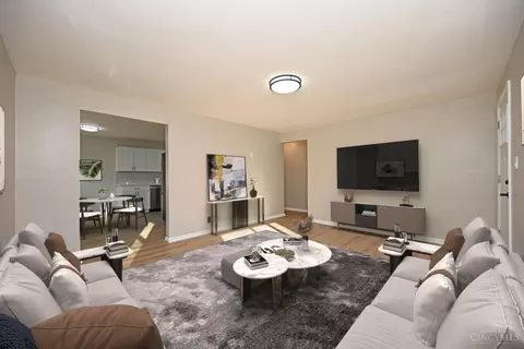 4310 Fehr, Cincinnati, OH 45238 photo 8