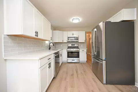 4310 Fehr, Cincinnati, OH 45238 photo 17