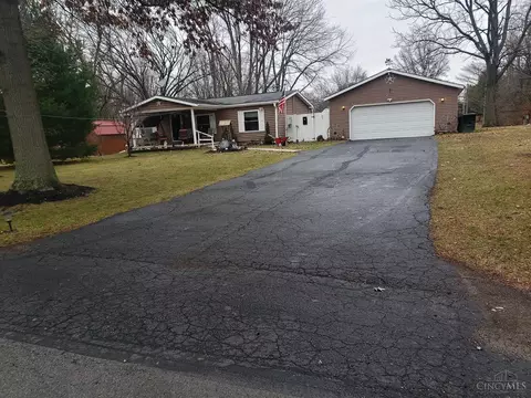 12105 Lakefront, Hillsboro, OH 45133