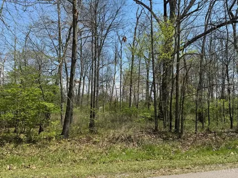 310 Bremen Dr, Fayetteville, OH 45118