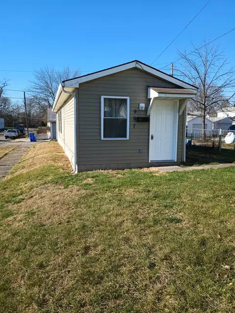 997 Harmon, Hamilton, OH 45011