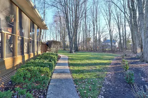 5511 Samstone Ct, Blue Ash, OH 45242 photo 8