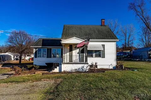 408 Morman Rd, Hamilton, OH 45013