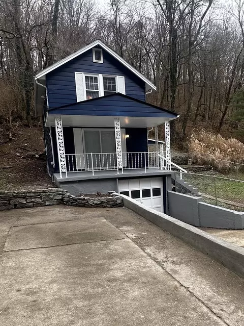 450 Fairbanks, Cincinnati, OH 45204