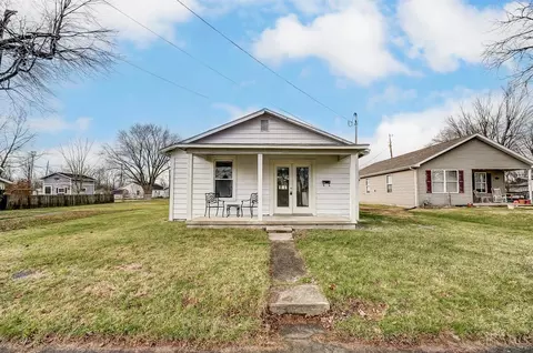 527 Paris, Wilmington, OH 45177