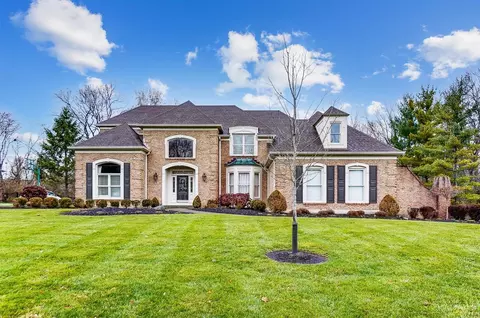 10061 Whitebridge, Montgomery, OH 45242