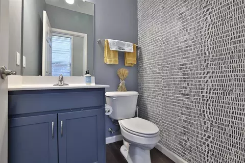 Bath - 761 Morgan, Cincinnati, OH 45206 photo 3 of 4