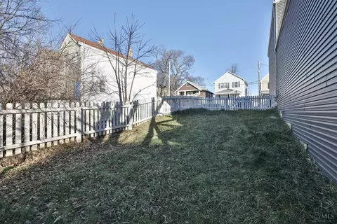 Exterior - 761 Morgan, Cincinnati, OH 45206 photo 7 of 8