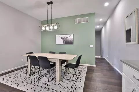 Dining - 761 Morgan, Cincinnati, OH 45206 photo 2 of 3