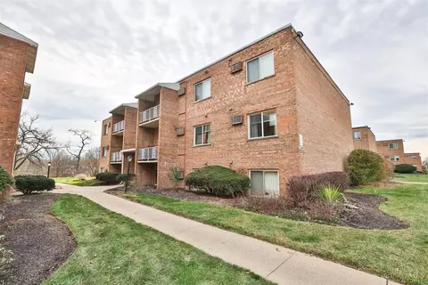 3608 Westwood Northern #68, Cheviot, OH 45211