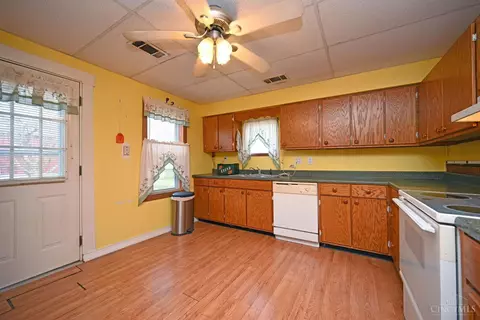 222 Light, Felicity, OH 45120 photo 9