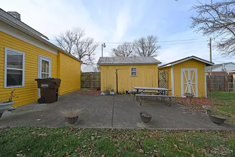 222 Light, Felicity, OH 45120 photo 23