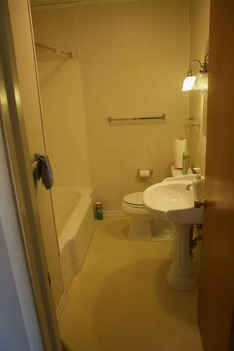 1168 Wabash, Cincinnati, OH 45215 photo 12