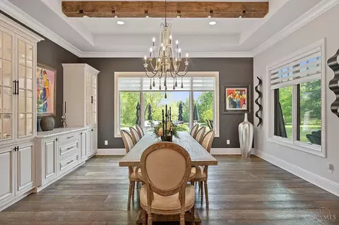 Dining - 9480 Cunningham, Cincinnati, OH 45243 photo 2 of 3