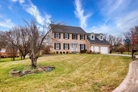 11414 Odessa Ct, Forest Park, OH 45240