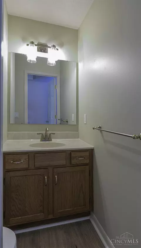 2618 Streamside, Cincinnati, OH 45230 photo 34