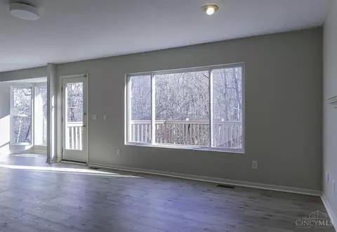 2618 Streamside, Cincinnati, OH 45230 photo 10