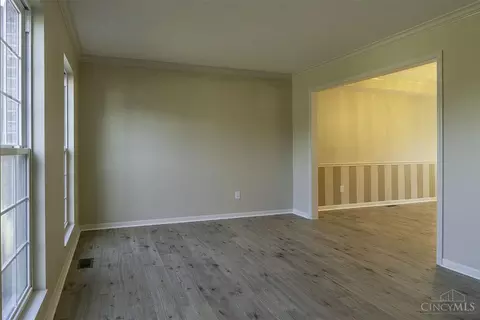 2618 Streamside, Cincinnati, OH 45230 photo 5