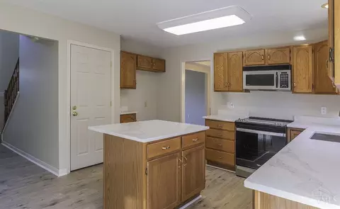 2618 Streamside, Cincinnati, OH 45230 photo 14