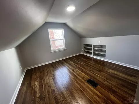 620 Dottie, Reading, OH 45215 photo 12