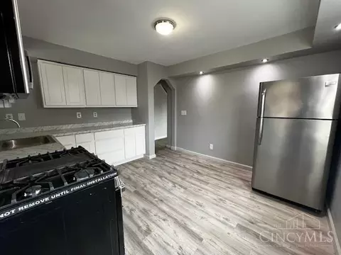 620 Dottie, Reading, OH 45215 photo 4