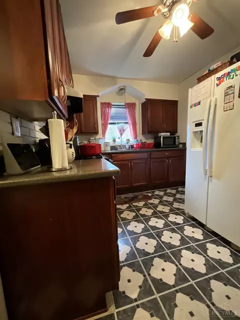5458 Newfield, Cincinnati, OH 45237 photo 19