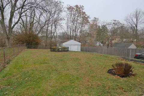 4044 Mcfarran, Cheviot, OH 45211 photo 18