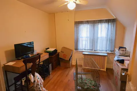4044 Mcfarran, Cheviot, OH 45211 photo 14