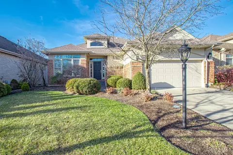 825 Eagle Run, Dayton, OH 45458
